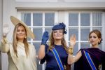 Den Haag 16 september 2025
Prinsjesdag 2025 met aanwezig namens de koninklijke familie , Koning Willem Alexander Koningin Maxima Prinses Amalia Prinses Alexia Prinses Ariane Prins Constantijn en Prinses Laurentien .