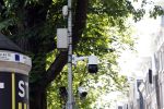 Amsterdam 14 augustus 2025
Bij het huis van prinses Amalia zijn nieuwe geavanceerde beveiligingscamera's opgehangen. Op de gracht hangen nog dezelfde die er al hingen