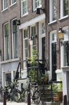 Amsterdam 14 augustus 2025
Bij het huis van prinses Amalia zijn nieuwe geavanceerde beveiligingscamera's opgehangen.