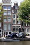Amsterdam 14 augustus 2025
Bij het huis van prinses Amalia zijn nieuwe geavanceerde beveiligingscamera's opgehangen.