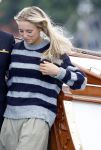 Amsterdam 24 augustus 202
Prins Maurits en Prinses MarilÃ¨ne hebben drie kinderen: Anna (geboren in 2001), Lucas (geboren in 2002), en Felicia (geboren in 2005). Hun volledige achternaam is Van Lippe-Biesterfeld van Vollenhoven . Prins Maurits neemt met zijn gezin de Vlootschouw af tijdens de laatste dag van Sail. Ze varen met de Groene Draeck.