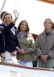 Amsterdam 24 augustus 202
Prins Maurits en Prinses MarilÃ¨ne hebben drie kinderen: Anna (geboren in 2001), Lucas (geboren in 2002), en Felicia (geboren in 2005). Hun volledige achternaam is Van Lippe-Biesterfeld van Vollenhoven . Prins Maurits neemt met zijn gezin de Vlootschouw af tijdens de laatste dag van Sail. Ze varen met de Groene Draeck.