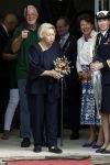 Groesbeek, 12-09-2025 - Hare Koninklijke Hoogheid Prinses Beatrix heropent de gerestaureerde korenmolen De Zuidmolen in Groesbeek. Prinses Beatrix loopt met wandelstok.