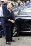 Groesbeek, 12-09-2025 - Hare Koninklijke Hoogheid Prinses Beatrix heropent de gerestaureerde korenmolen De Zuidmolen in Groesbeek. Prinses Beatrix loopt met wandelstok.