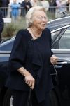 Groesbeek, 12-09-2025 - Hare Koninklijke Hoogheid Prinses Beatrix heropent de gerestaureerde korenmolen De Zuidmolen in Groesbeek. Prinses Beatrix loopt met wandelstok.