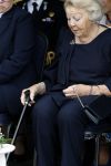 Groesbeek, 12-09-2025 - Hare Koninklijke Hoogheid Prinses Beatrix heropent de gerestaureerde korenmolen De Zuidmolen in Groesbeek. Prinses Beatrix loopt met wandelstok.