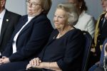 Groesbeek, 12-09-2025 - Hare Koninklijke Hoogheid Prinses Beatrix heropent de gerestaureerde korenmolen De Zuidmolen in Groesbeek. Prinses Beatrix loopt met wandelstok.
