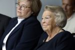 Groesbeek, 12-09-2025 - Hare Koninklijke Hoogheid Prinses Beatrix heropent de gerestaureerde korenmolen De Zuidmolen in Groesbeek. Prinses Beatrix loopt met wandelstok.