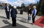 Groesbeek, 12-09-2025 - Hare Koninklijke Hoogheid Prinses Beatrix heropent de gerestaureerde korenmolen De Zuidmolen in Groesbeek. Prinses Beatrix loopt met wandelstok.