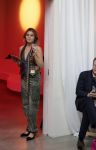 Amsterdam 18 september 2025
Prinses Eloise organiseert samen met Attire Amsterdam en My Lima Lima een modeshow . Haar ouders, Prins Constantijn en moeder Prinses Laurentien zijn natuurlijk aanwezig .
