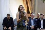 Amsterdam 18 september 2025
Prinses Eloise organiseert samen met Attire Amsterdam en My Lima Lima een modeshow . Haar ouders, Prins Constantijn en moeder Prinses Laurentien zijn natuurlijk aanwezig .