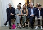 Amsterdam 18 september 2025
Prinses Eloise organiseert samen met Attire Amsterdam en My Lima Lima een modeshow . Haar ouders, Prins Constantijn en moeder Prinses Laurentien zijn natuurlijk aanwezig .