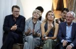 Amsterdam 18 september 2025
Prinses Eloise organiseert samen met Attire Amsterdam en My Lima Lima een modeshow . Haar ouders, Prins Constantijn en moeder Prinses Laurentien zijn natuurlijk aanwezig .