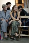 Amsterdam 18 september 2025
Prinses Eloise organiseert samen met Attire Amsterdam en My Lima Lima een modeshow . Haar ouders, Prins Constantijn en moeder Prinses Laurentien zijn natuurlijk aanwezig .