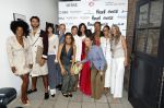 Amsterdam 18 september 2025
Prinses Eloise organiseert samen met Attire Amsterdam en My Lima Lima een modeshow . Haar ouders, Prins Constantijn en moeder Prinses Laurentien zijn natuurlijk aanwezig . Prinses Eloise met alle modellen