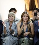 Amsterdam 18 september 2025
Prinses Eloise organiseert samen met Attire Amsterdam en My Lima Lima een modeshow . Haar ouders, Prins Constantijn en moeder Prinses Laurentien zijn natuurlijk aanwezig .