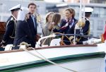 Amsterdam 24 augustus 202
Prins Maurits en Prinses MarilÃ¨ne hebben drie kinderen: Anna (geboren in 2001), Lucas (geboren in 2002), en Felicia (geboren in 2005). Hun volledige achternaam is Van Lippe-Biesterfeld van Vollenhoven . Prins Maurits neemt met zijn gezin de Vlootschouw af tijdens de laatste dag van Sail. Ze varen met de Groene Draeck.