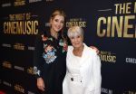 Amsterdam 12 september 2025
Uitreiking Cinemusic Rembrandt Oeuvre Award - tijdens The Night Of Cinemusic in het Concertgebouw. Jeroen Krabbe krijgt Ouvre prijs uit handen van Rene Mioch . Tina de Bruin met haar schoonmoeder Puck Croiset