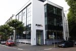 Utrecht 17 juli 2025
In het centrum staan heel veel huizen te Koop . Punt Makelaars is een van de grootste makelaars .