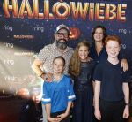 Utrecht 19 september 2025
Premiere Hallowiebe in Kinepolis. Ramon Brugman met partner Nijke en hun kinderen Sepp, Reza en Miya