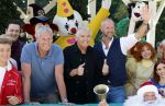 Kaatsheuvel 8 september 2025
Persevent van de Gi-Ga Gantische Kerstshow in de efteling met oa Rene Froger Gert Verhulst Kabouter Plop K3 en Marie Verhulst .