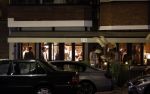 Amsterdam 11 september 2025
Linda de Mol Jeroen Rietbergen Noa Vahle Julian Vahle en zijn vriendin Chelsea Weimar zijn gezellig uitetetn in de nieuwe Hotspot van Amsterdam Restaurant Toet . Ook Ruud Gullit en zijn vriendin Karin de Rooij waren aanwezig .