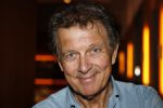 Amsterdam 26 september 2025
Boekpresentatie Simone v d Ende in restaurant Rijks . Chantal Janzen ontvangt het eerste boek . Robert ten Brink kwam met zijn vrouw Roos