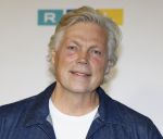 Hilversum 27 augustus 2025
De deelnemers van Expeditie Robinson 2025 zijn Nordin Besling
Matyas Bittenbinder
Demi de Boer
Yesim Candan

Vincent Croiset
Roos Dickmann
Koen Pieter van Dijk
Kevin Hassing
Roelof Hemmen
Camiel Kesbeke
Twan Kuyper
Amije Roos van der Laan
Stefania Liberakakis
Robin Martens
Churandy Martina
Florentien van der Meulen
Linda Wagenmakers
Marieke Westenenk
Lies Zhara
De presentatie is in handen van Nicolette Kluijver en Edson da Graca