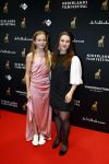 Utrecht 26 september 2025
Premiere voor de meisjes tijdens openingsavond Filmdagen Utrecht 2025 in de stadsschouwburg .  Rosa v Leeuwen en Frederique v Baarsen