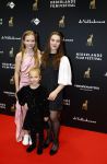 Utrecht 26 september 2025
Premiere voor de meisjes tijdens openingsavond Filmdagen Utrecht 2025 in de stadsschouwburg .  Rosa v Leeuwen en Frederique v Baarsen