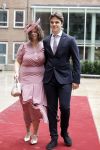 Den Haag 16 september 2025
Prinsjesdag 2025 in Den Haag . Sandra Palmen-Schlangen poseert met haar zoon Floris