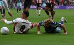 Eindhoven, 21 September 2025
PSV-AJAX, Eindstand 2-2
Kompetitie seizoen 2025-2026
Sergino Dest met Oliver Edvardsen