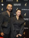 Utrecht 26 september 2025
Premiere voor de meisjes tijdens openingsavond Filmdagen Utrecht 2025 in de stadsschouwburg . Tara Hetharia en haar vriend Joenoes Polnaija