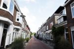 Utrecht 17 juli 2025
In het centrum staan heel veel huizen te Koop . Punt Makelaars is een van de grootste makelaars .