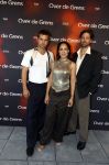Amsterdam 26 augustus 2025
Premiere over de Grens in het vondelpark . De cast bestaat uit Manuel Broekman Jasmine Sendar Nienke Plas Vincent Banic en Elisabeth Puglia.