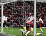 Eindhoven, 21 September 2025
PSV-AJAX, Eindstand 2-2
Kompetitie seizoen 2025-2026
Yarek Gasiorowski scoort 2-1