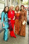 Amsterdam 6 oktober 2003

Beau Monde awards in het amstel hotel
Anouk v Nes Patricia Steur Sheila de Vries en Astrid Engels

© Copyright: Fotopersbureau Peter Smulders BV