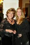 Amsterdam 6 oktober 2003

Beau Monde awards in het amstel hotel
Fabienne de Vries en Catherine Keyl

© Copyright: Fotopersbureau Peter Smulders BV
