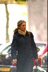 Amsterdam 29 oktober 2003
Elisabeth Fabius ( Ex-vriendin Prins Friso ) sigaret rokend op straat boodschappen aan het doen.

© Copyright: Fotopersbureau Peter Smulders BV