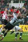 Eindhoven 26 Oktober 2003
PSV-AJAX, eindstand 2-2

Lobont Jan Vennegoor & Andre Ooijer

© Copyright: Fotopersbureau Peter Smulders BV