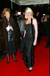 Amsterdam 23 oktober 2003
Televizierring 2003 in de heineken music hall
Esther  Duller met moeder