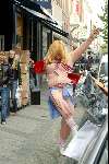 Amsterdam 21 oktober 2003
Gordon loopt te shoppen op pc hooftstraat als Estelle Gullit