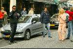 Amsterdam 21 oktober 2003
Gordon loopt te shoppen op pc hooftstraat als Estelle Gullit