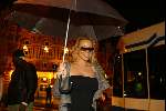 Amsterdam 6 oktober 2003
Mariah Carey op bezoek bij coffeeshop the bulldog