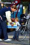 Amsterdam 18 oktober 2003
Reinout Oerlemans met zijn zoontje Tijmen Perlemans