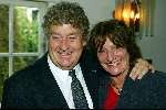 Naarden 28 oktober 2003
Uitreiking boek Paul fagel in het arsenaal
Tonny Eyk met vrouw