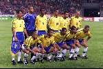 Amsterdam 9 oktober 1999 ARENA
Vriendschappelijke interland
NEDERLAND-BRAZILIE, eindstand 2-2
Brziliaans elftal met v.l.n.r.staande: Cafu, Dida, Roque Junior, Rivaldo, Emerson, Antonio Carlos
gehurkt v.l.n.r.: Roberto Carlos, Elber, Vampeta, Felipe
