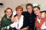Amsterdam 25 oktober 1999
Nacht van amsterdam met diverse artiesten in Carre
v.l.n.r. Mariska v Kolck. Carry Tefseb, Ruud Bos en ...vriendin van Johnny Kraijkamp jr.