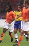 Amsterdam 9 oktober 1999 ARENA
Vriendschappelijke interland
NEDERLAND-BRAZILIE, eindstand 2-2
Clarence Seedorf met Felipe
