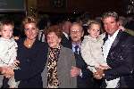 Amsterdam 14 oktober 1999
CD uitreiking van DRIES ROELVINK
hier met zijn gezin en ouders
